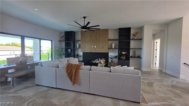 20810 Park PL, Estero, FL 33928