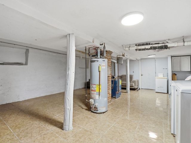 85 Purchase St, Milford, MA 01757