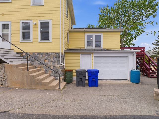 85 Purchase St, Milford, MA 01757