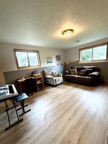 W5424 RED CLOVER TRAIL, Appleton, WI 54915