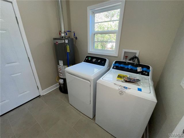 507 4th NE, Fayette, AL 35555