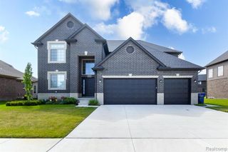 24538 Brookshire Drive, Macomb, MI 48042