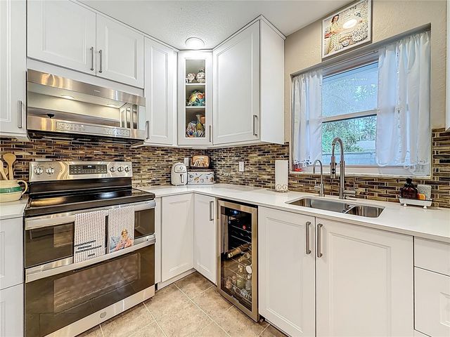 304 MINDY DRIVE, Largo, FL 33771