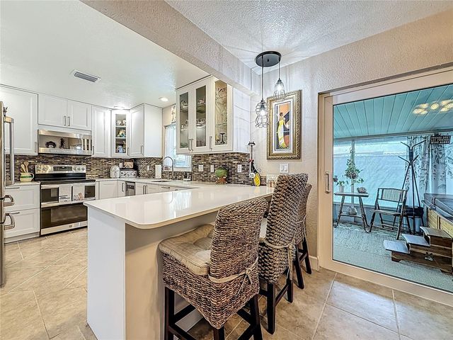 304 MINDY DRIVE, Largo, FL 33771