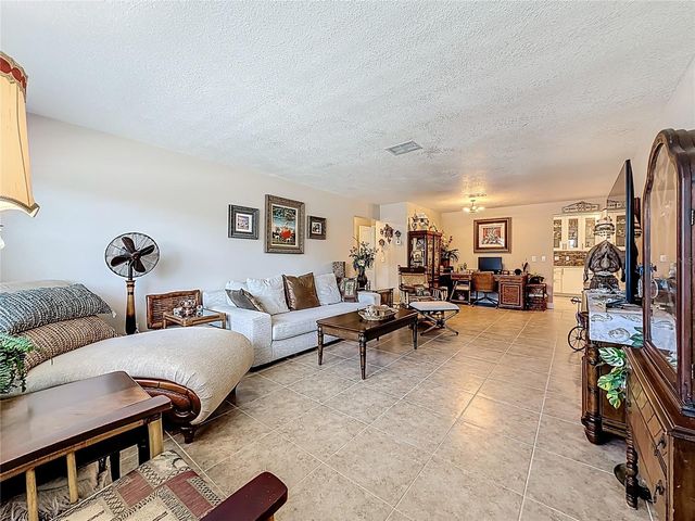 304 MINDY DRIVE, Largo, FL 33771