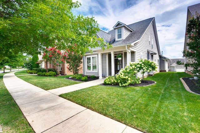 2840 Americus Dr, Thompsons Station, TN 37179