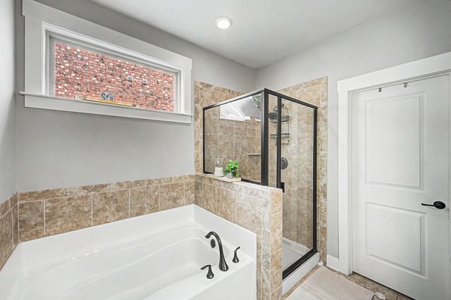 2840 Americus Dr, Thompsons Station, TN 37179
