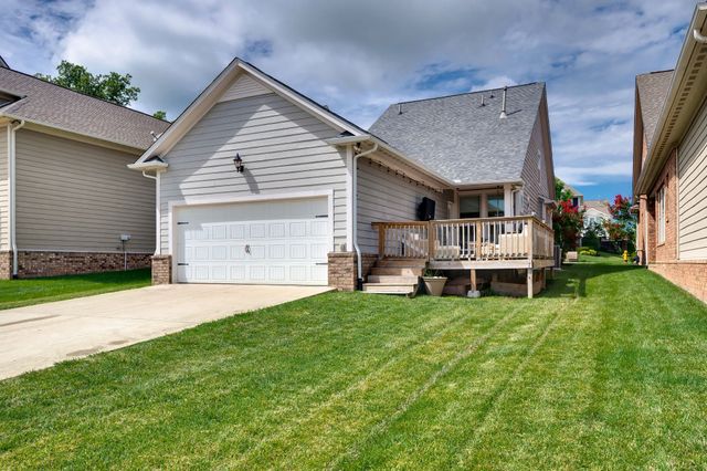 2840 Americus Dr, Thompsons Station, TN 37179