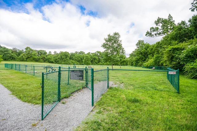 2840 Americus Dr, Thompsons Station, TN 37179
