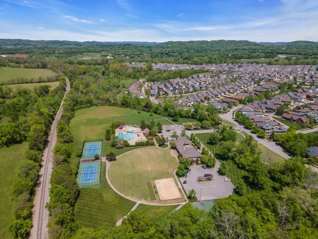 2840 Americus Dr, Thompsons Station, TN 37179