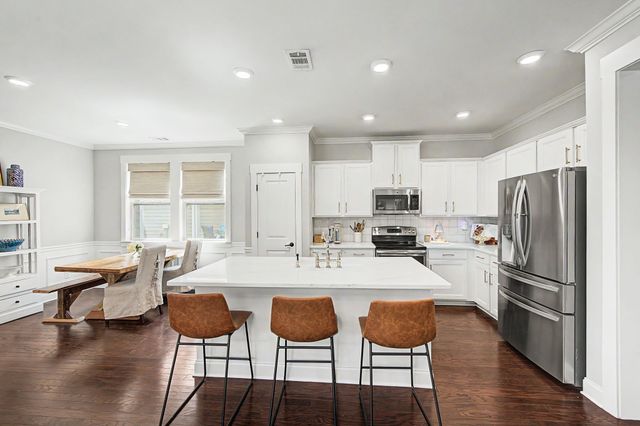2840 Americus Dr, Thompsons Station, TN 37179