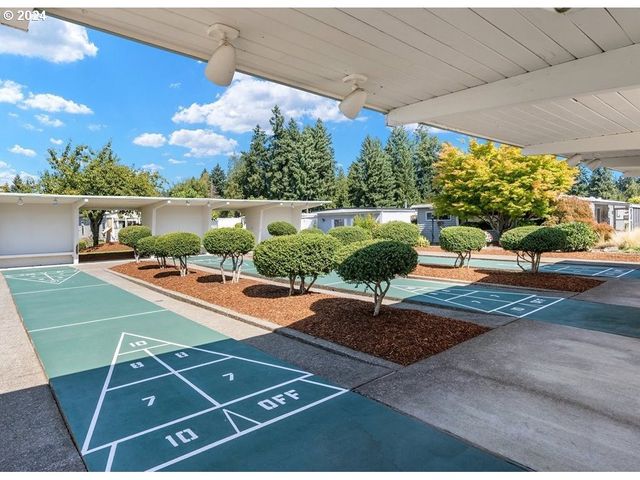 11651 Sw ROYAL VILLA Dr, Portland, OR 97224
