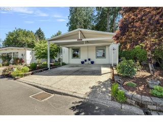 11651 Sw ROYAL VILLA Dr, Portland, OR 97224