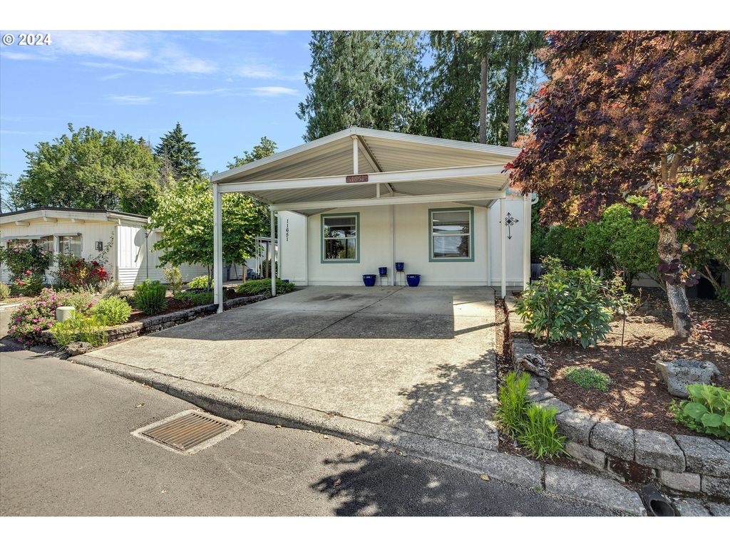 11651 Sw ROYAL VILLA Dr, Portland, OR 97224