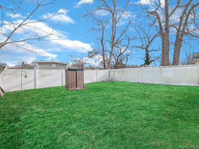 27 Denton Street, Patchogue, NY 11772