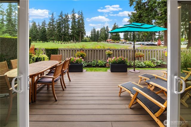 16957 65th Lane NE, Kenmore, WA 98028