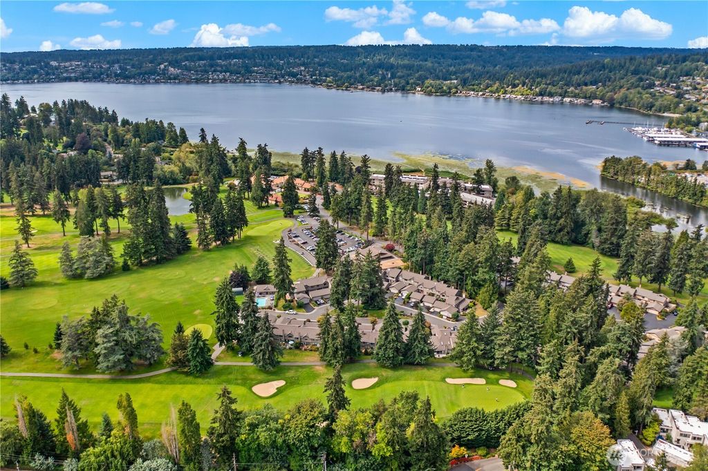 16957 65th Lane NE, Kenmore, WA 98028