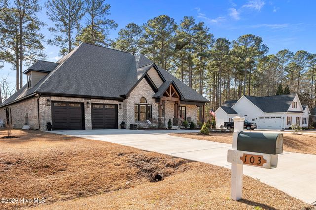 103 Merrimack Place, Chocowinity, NC 27817