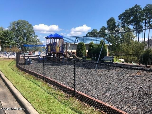 103 Merrimack Place, Chocowinity, NC 27817