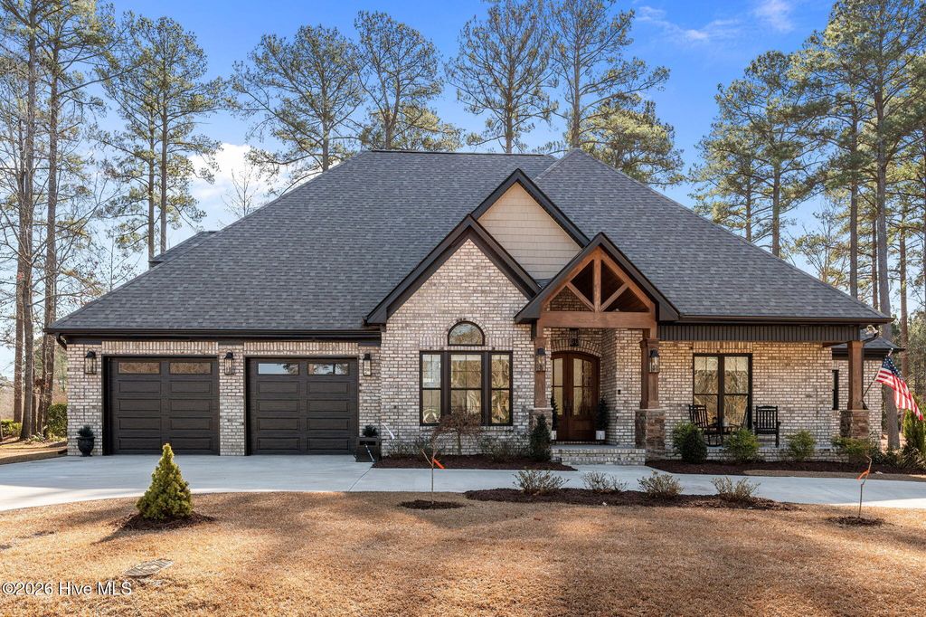 103 Merrimack Place, Chocowinity, NC 27817