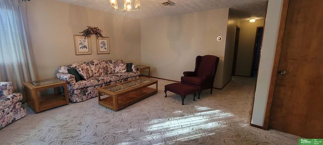 707 N Beaver Avenue, York, NE 68467