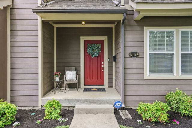 1707A 14th Ave, S, Nashville, TN 37212