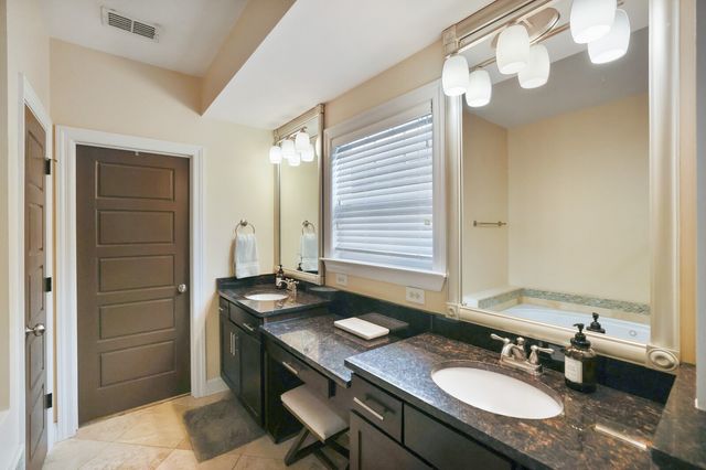 1707A 14th Ave, S, Nashville, TN 37212
