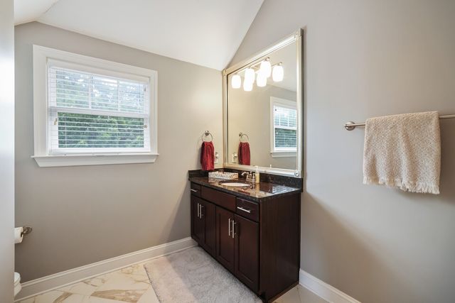 1707A 14th Ave, S, Nashville, TN 37212