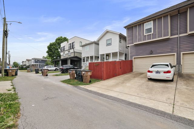 1707A 14th Ave, S, Nashville, TN 37212
