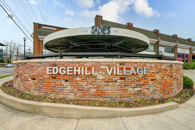 1707A 14th Ave, S, Nashville, TN 37212