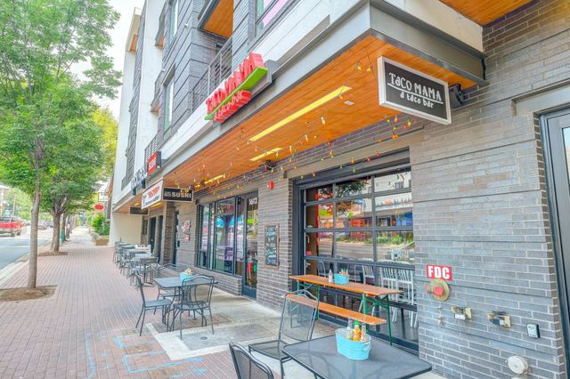 1707A 14th Ave, S, Nashville, TN 37212