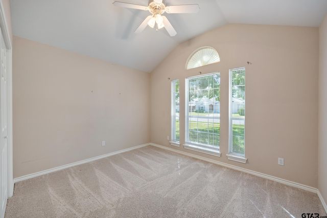 6952 La Hacienda, Flint, TX 75762