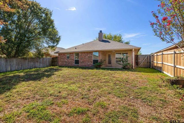 6952 La Hacienda, Flint, TX 75762