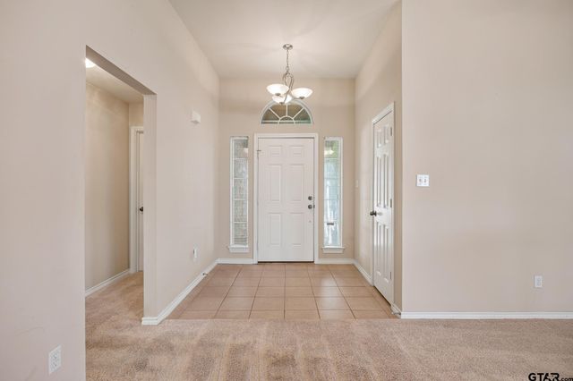 6952 La Hacienda, Flint, TX 75762