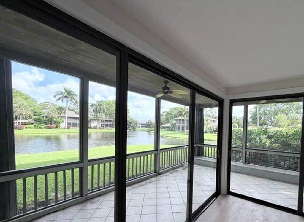 7094 Rain Forest Drive H-7-l, Boca Raton, FL 33434