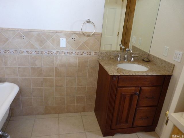 6 Palomino, Yerington, NV 89447