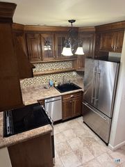 210 Treadwell Street 206, Hamden, CT 06517
