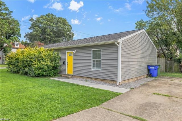 9429 Chesapeake ST, Norfolk, VA 23503