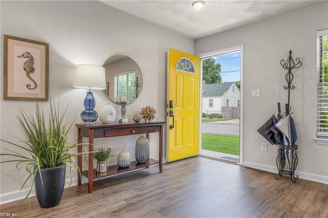 9429 Chesapeake ST, Norfolk, VA 23503