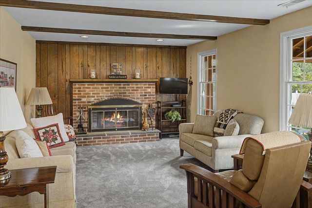 4 BROOKDALE DRIVE, Doylestown, PA 18901