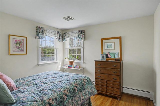 4 BROOKDALE DRIVE, Doylestown, PA 18901