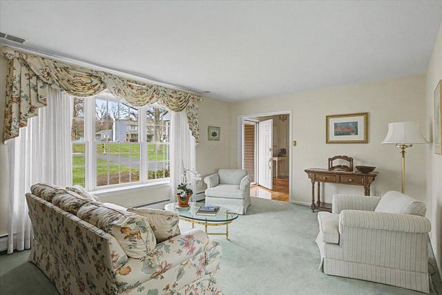 4 BROOKDALE DRIVE, Doylestown, PA 18901