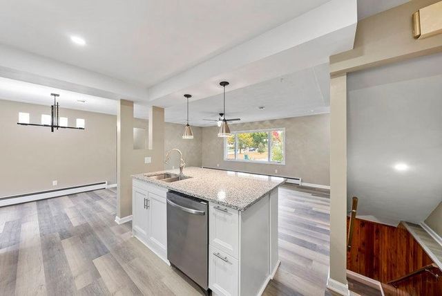 8033 Georgia Avenue N, Brooklyn Park, MN 55445