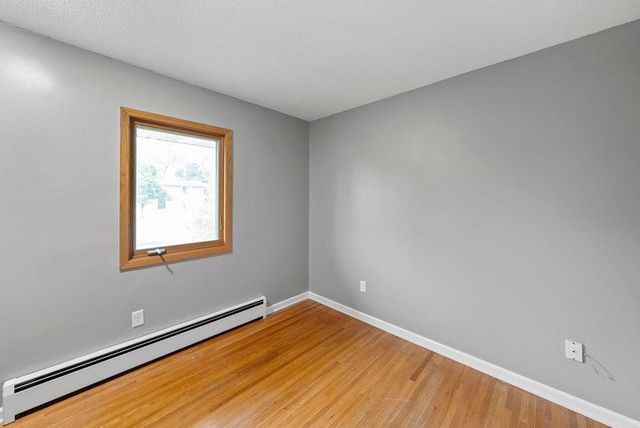 8033 Georgia Avenue N, Brooklyn Park, MN 55445