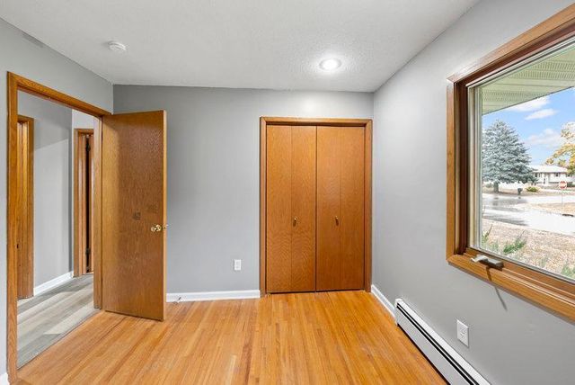 8033 Georgia Avenue N, Brooklyn Park, MN 55445