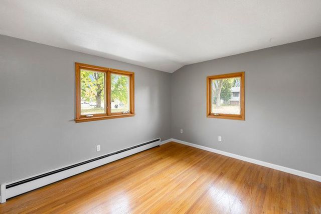 8033 Georgia Avenue N, Brooklyn Park, MN 55445