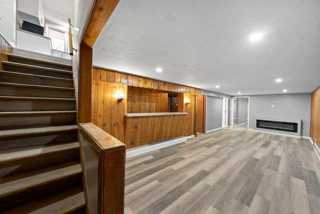 8033 Georgia Avenue N, Brooklyn Park, MN 55445