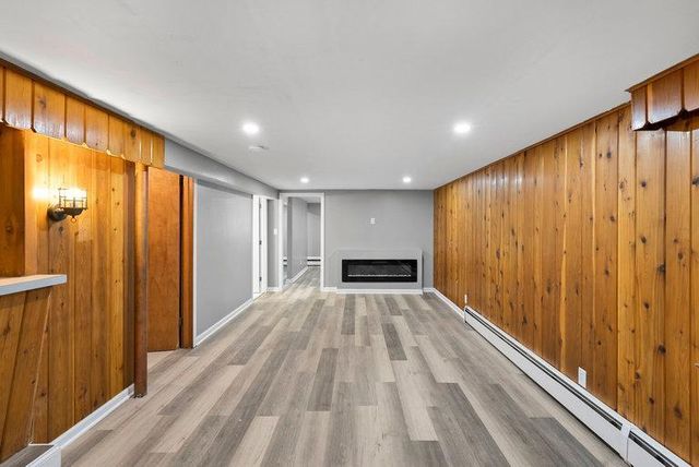 8033 Georgia Avenue N, Brooklyn Park, MN 55445