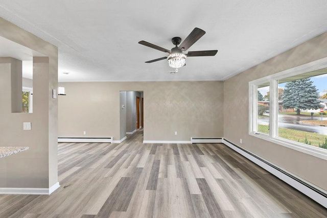 8033 Georgia Avenue N, Brooklyn Park, MN 55445