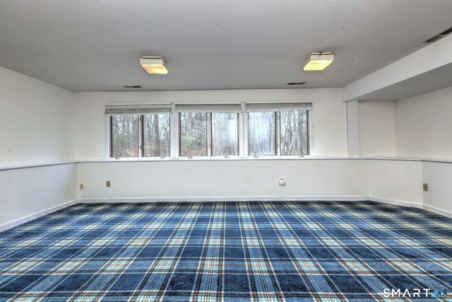 634 Aspen Lane, Orange, CT 06477